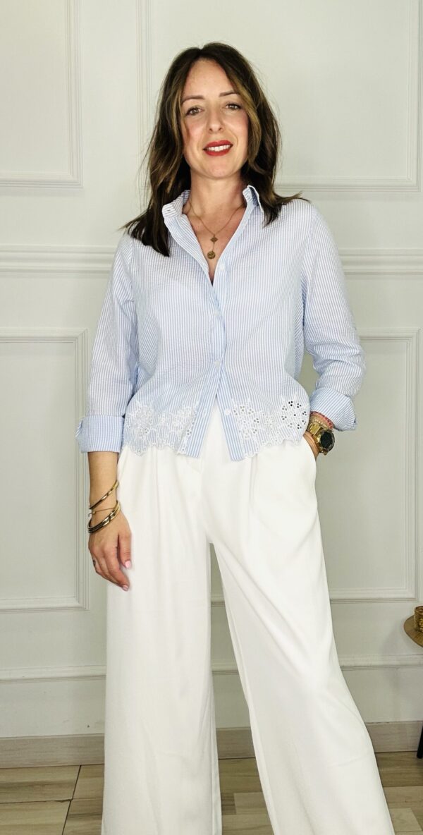 Blusa rayas bordado