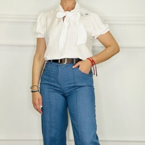 Pantalón denim con cinturón
