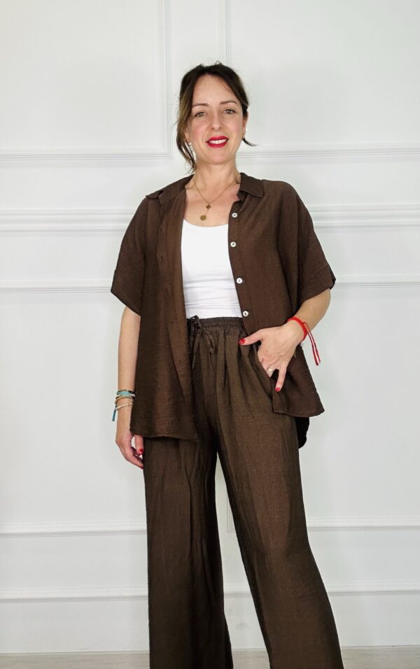 Conjunto blusa abotonada - Imagen 4