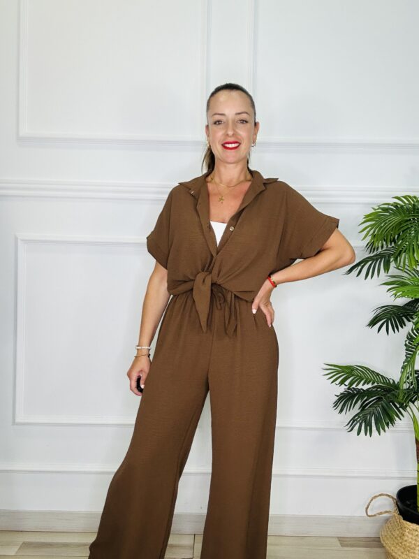 Conjunto nudo