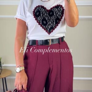 Camiseta corazón encaje
